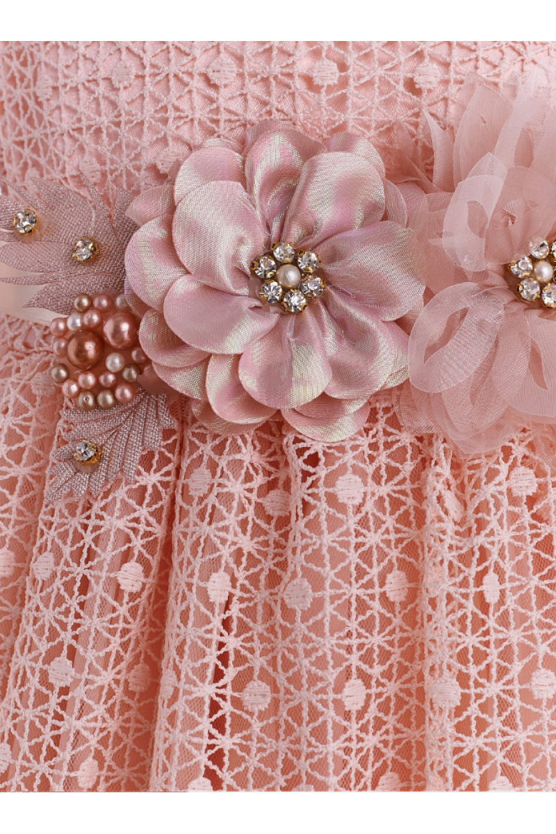 Платье для девочки с брошью-цветами розовое