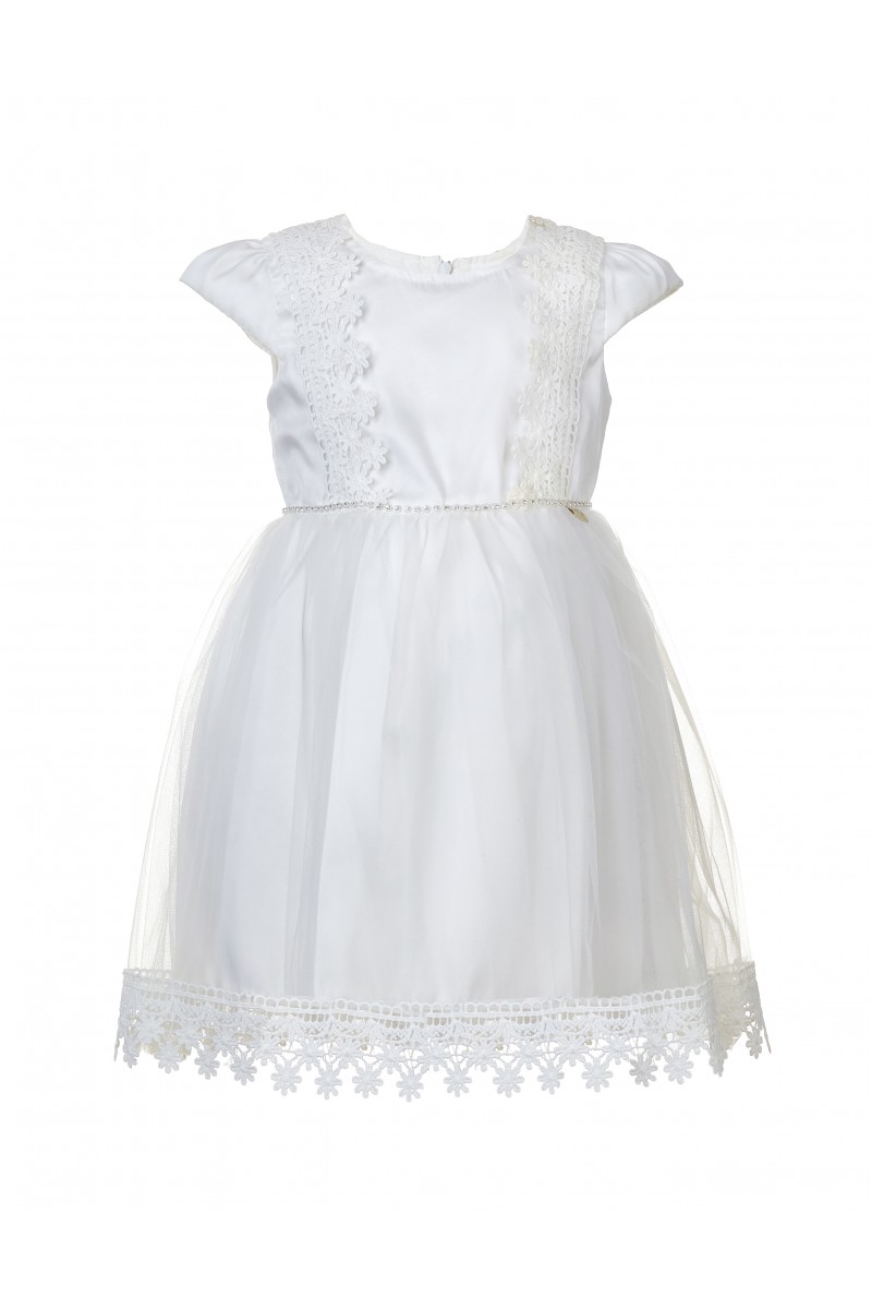 Кружевное платье белого цвета