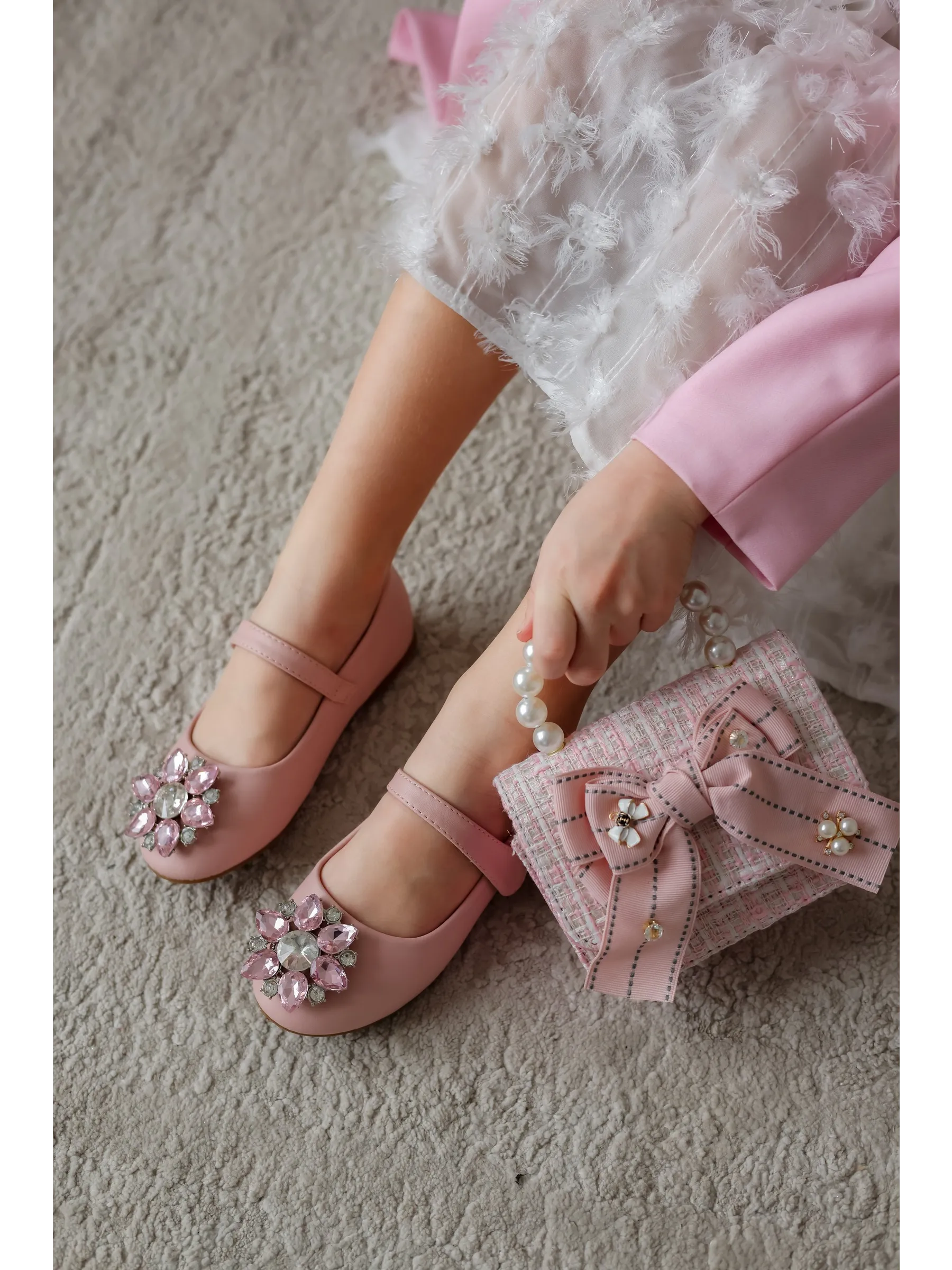 zapatos de fiesta para niña MiLi tipo salón rosa fucsia con broche (2)