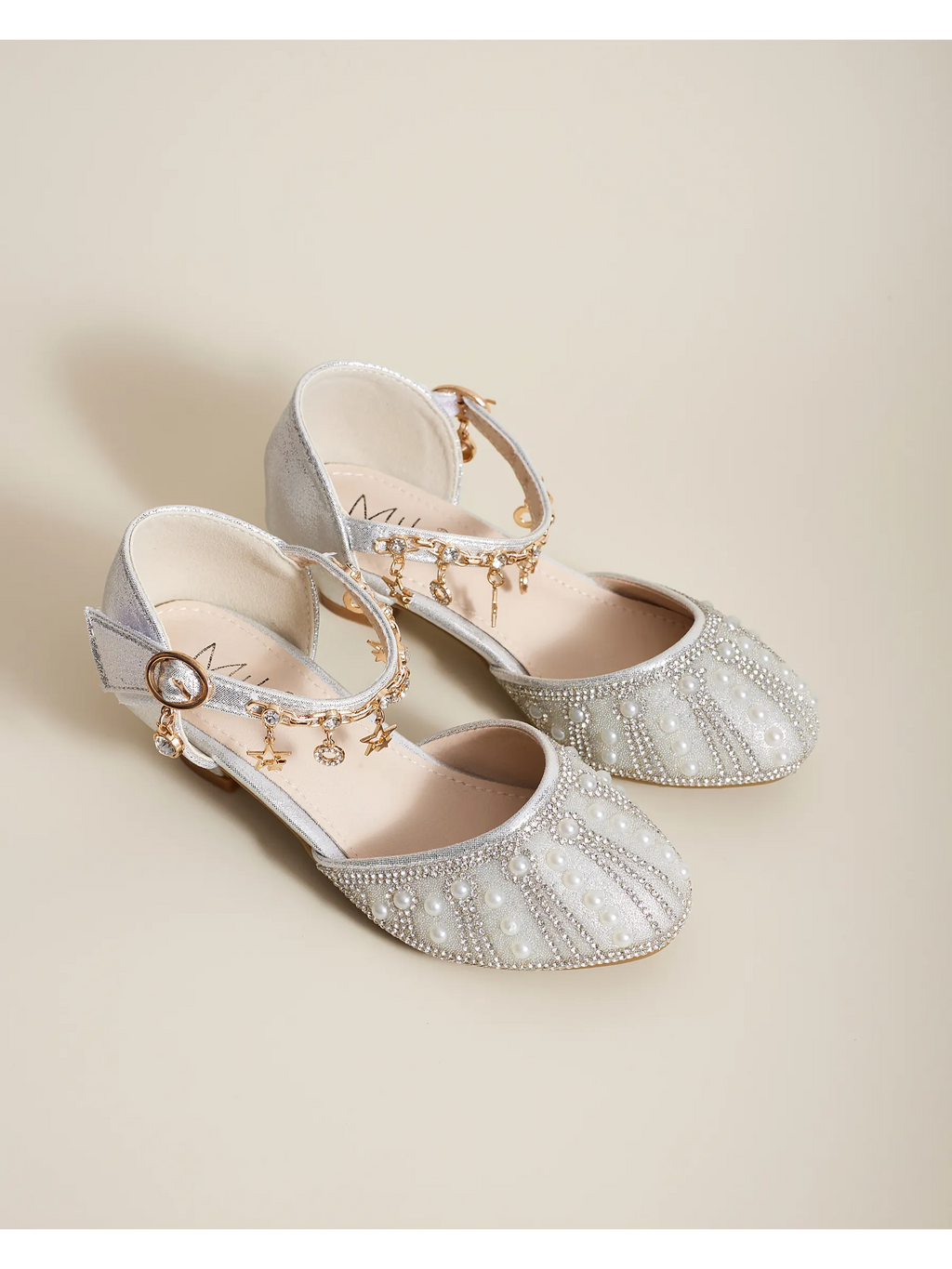 zapatos de fiesta para niña MiLi plateados con tacón y strass (13)