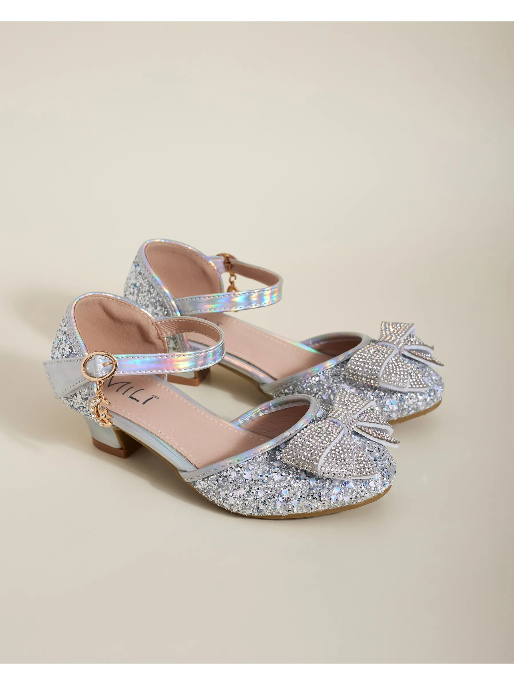 zapatos de fiesta para niña MiLi plateados con tacón y strass (24)