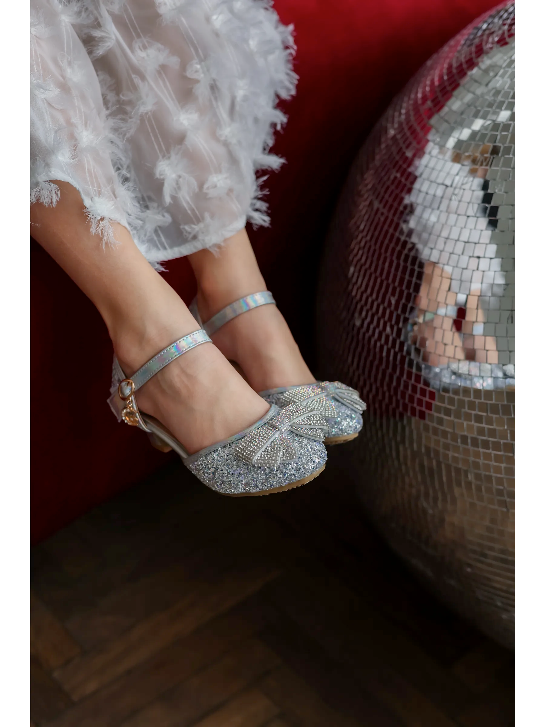 zapatos de fiesta para niña MiLi guillerminas plateadas con moño (2)
