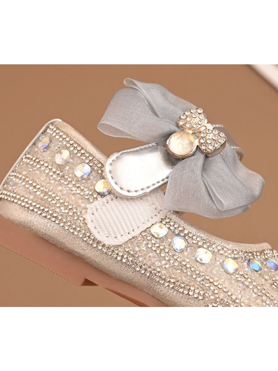 zapatos de fiesta para niña MiLi tipo salón plateado con strass (2)