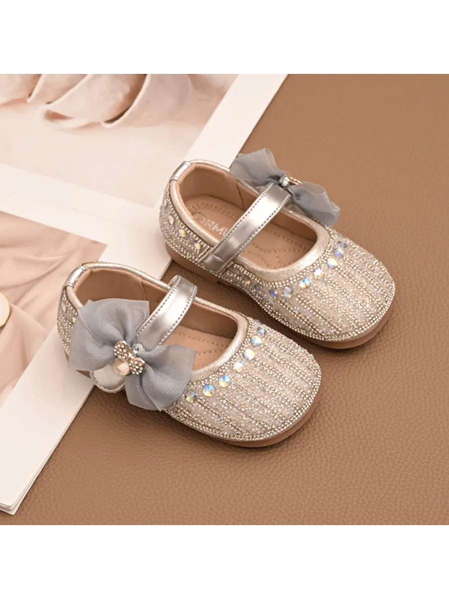 zapatos de fiesta para niña MiLi tipo salón plateado con strass (4)